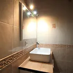 Appartement Mont-dore, 2 Pièces, 4 Personnes - Fr-1-608-208 Le Mont-Dore